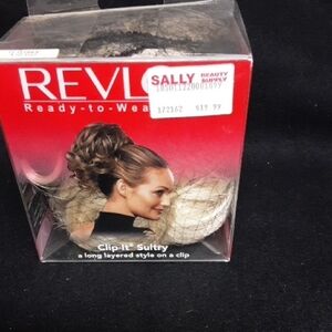 Revlon Clip-It Sultry Hairpiece in Blonde